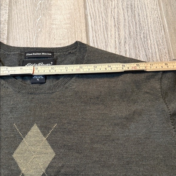 Mens Eddie Bauer Men's 100% Merino Wool Olive Green Sweater Grandpacore Size XL - Picture 5 of 7